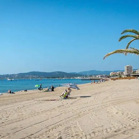 Design Apt With Balcony Near The Beach Apartman Fréjus